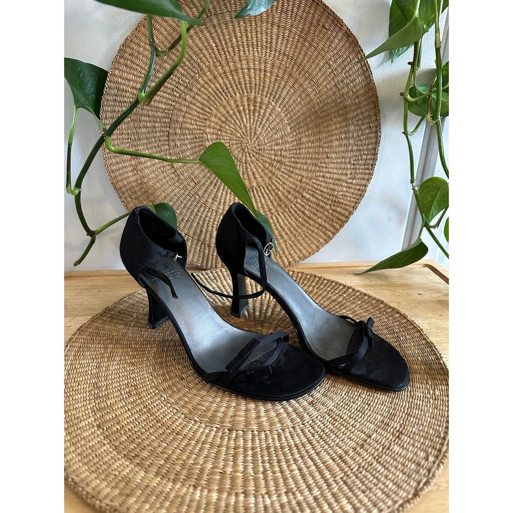 Mootsies & Tootsies Collections women’s size 8 heels